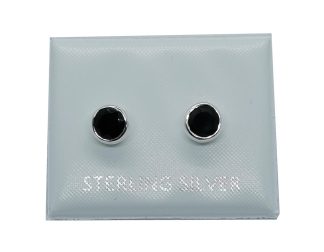 Silver Stud Round Cut Onyx