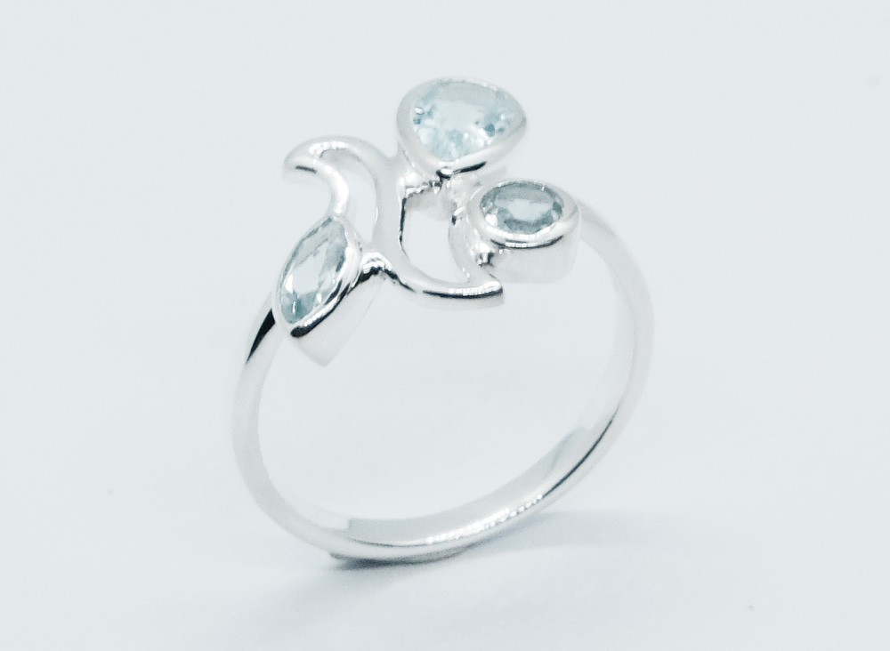 Silver Ring Leaves Blue Topaz
