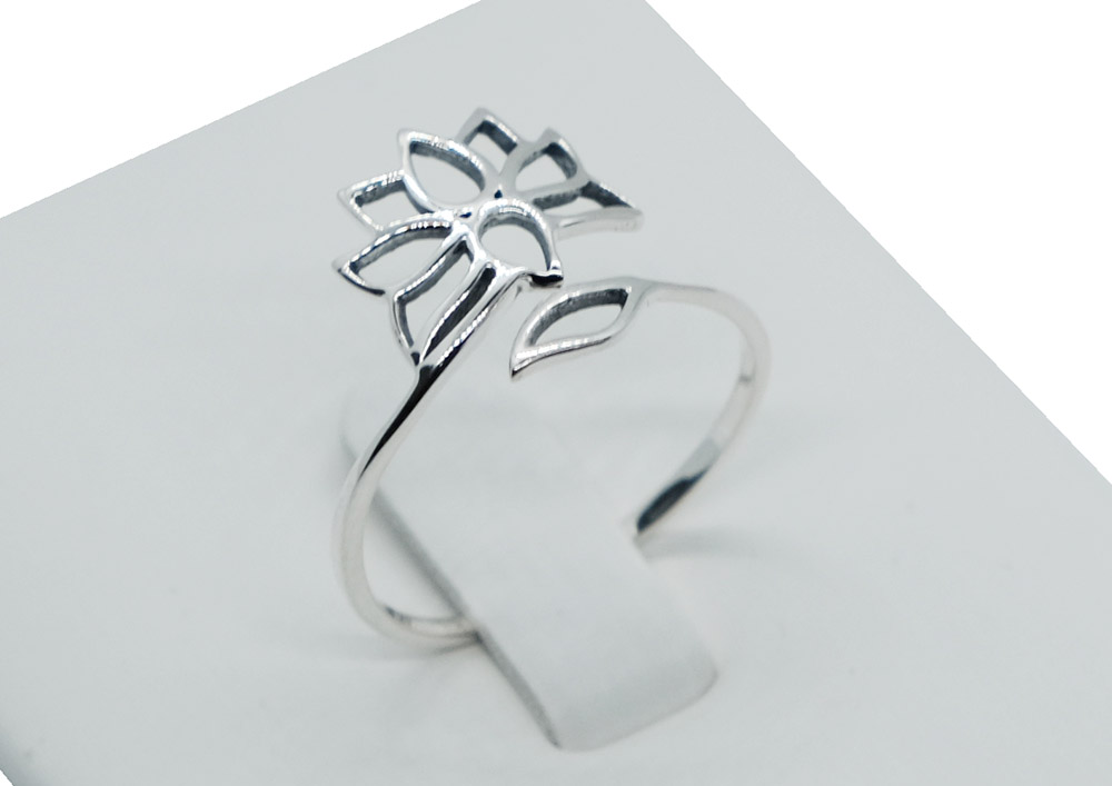 Silver Ring Lotus
