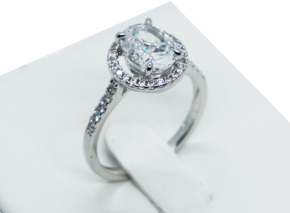 Fashion Ring White Oval CZ