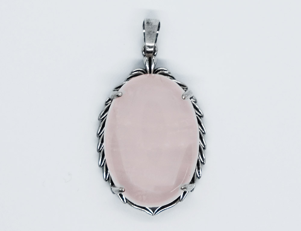 Pendant Oval Rose Quartz