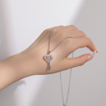 Necklace Key With Zircon