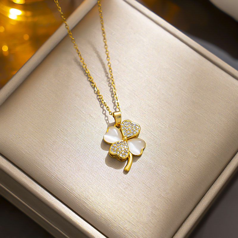 Necklace Stainless Steel Clover
