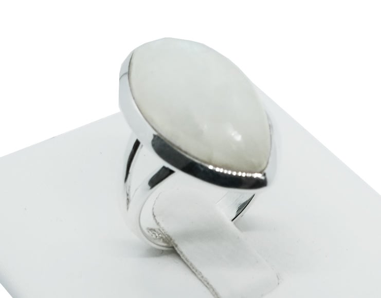Silver Plated Ring MRQ Moonstone