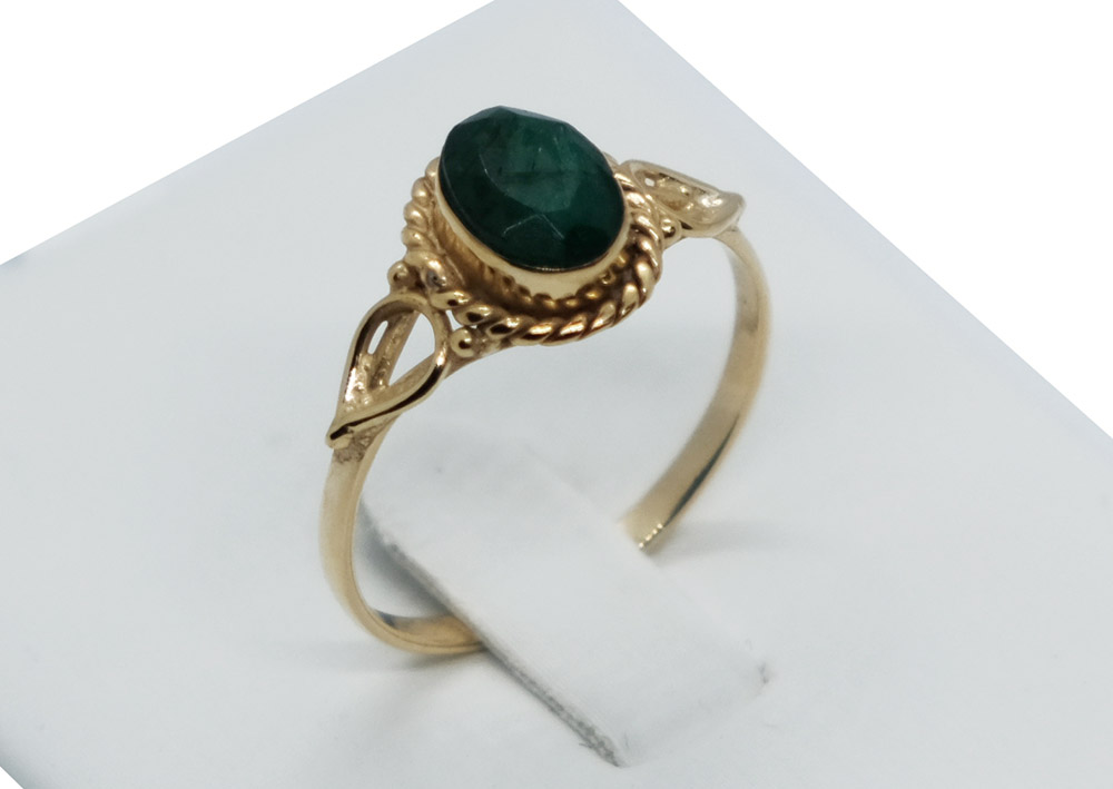 Gold PL Ring Emerald Stone