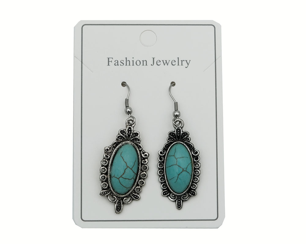 Earring Turquoise Oval Ornated
