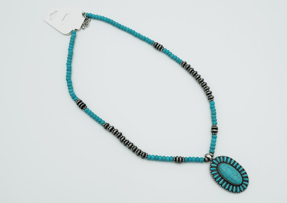 Necklace Blue Howlite Oval L