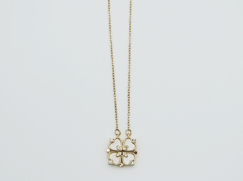 Necklace White Clover Gold